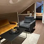 Nordre Hella - With Jacuzzi With 4 Bedrooms * Fossby
