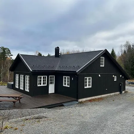 Nordre Hella - With Jacuzzi With 4 Bedrooms Nyaraló