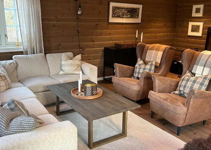 Casa de Férias Nordre Hella - With Jacuzzi With 4 Bedrooms Fossby