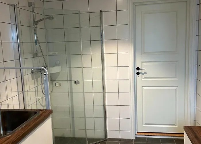 Nordre Hella - With Jacuzzi With 4 Bedrooms * Fossby