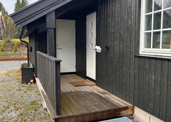 Casa de Férias Nordre Hella - With Jacuzzi With 4 Bedrooms *