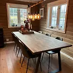 Dom wakacyjny Nordre Hella - With Jacuzzi With 4 Bedrooms Fossby